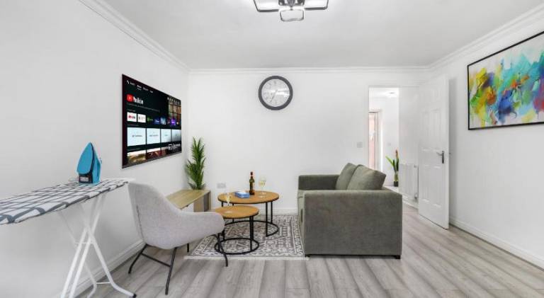 House with 3 rooms for 6 persons in Leicester