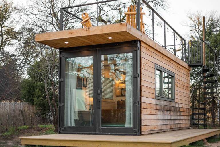House  Waco
