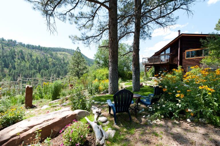 Luxury Home - 8 Acres - 7 Min to DGO - Pool Table/Fire Pit/Amazing Views — photo 4