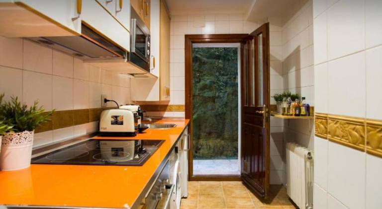Nice rental apartment | Next to Plaza Mayor | Dogs allowed — photo 4