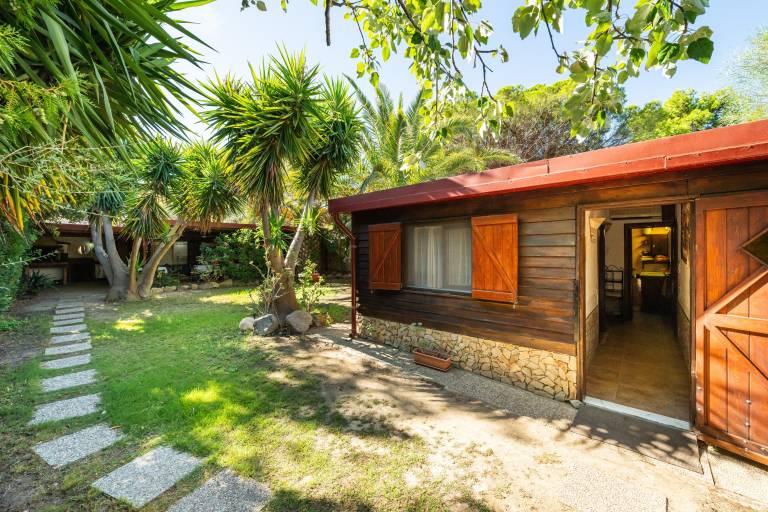 House with barbeque, patio & garden | Garden view | Dogs allowed in Quartu Sant'Elena