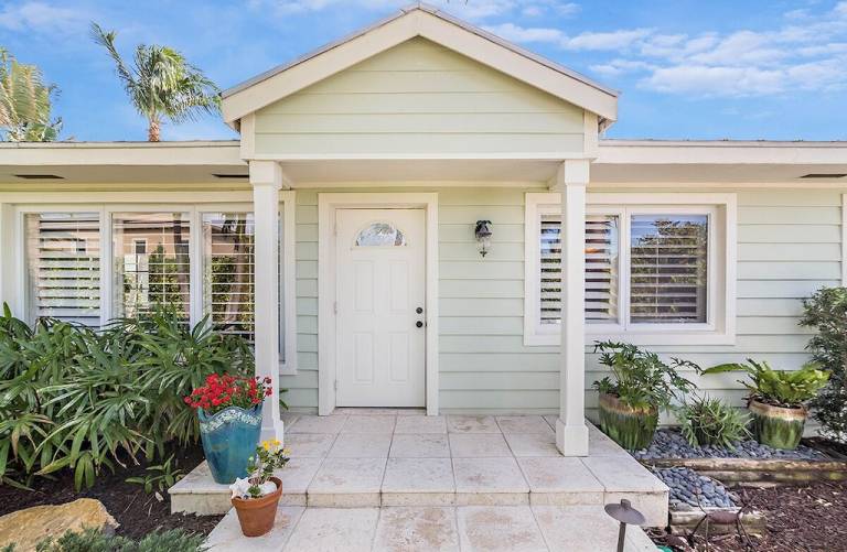 House  Juno Beach