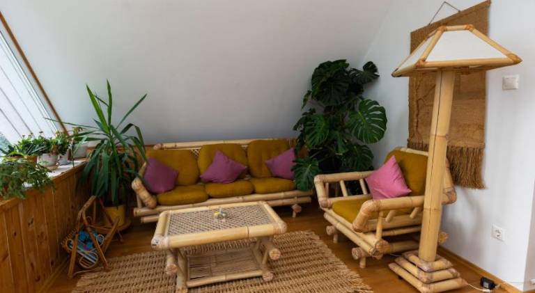 Holiday apartment with sauna, patio & yard — photo 5