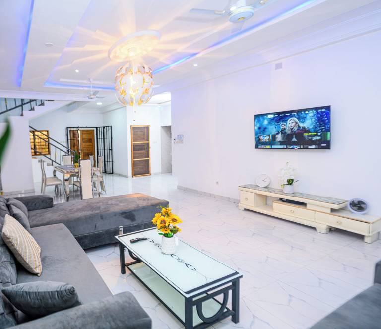 House Lome