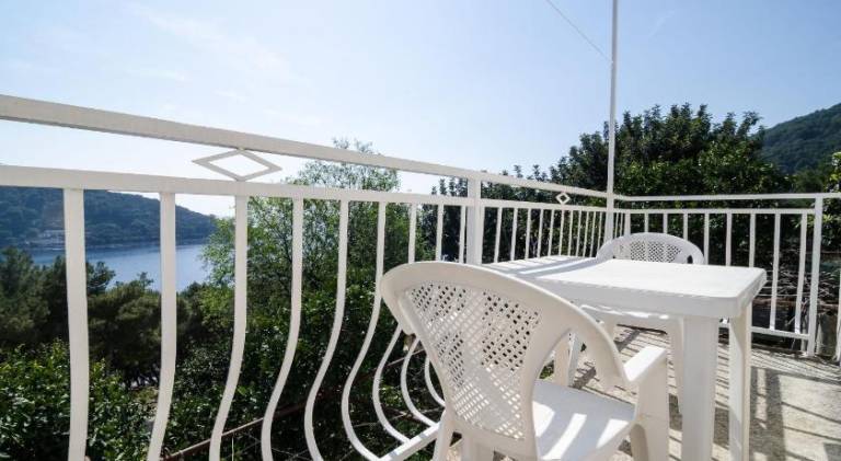 Apartment Saplunara