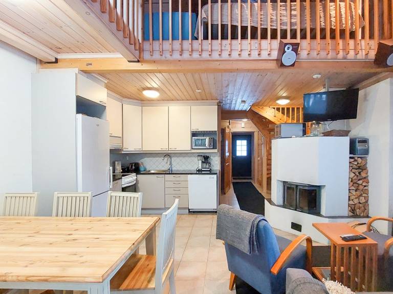 House with terrace & sauna | Nature view — photo 3