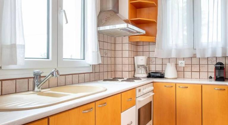 Holiday apartment with 1 room for 4 persons — photo 5