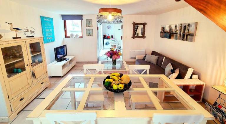 Vacation home | Close to the beach | Pets allowed — photo 3