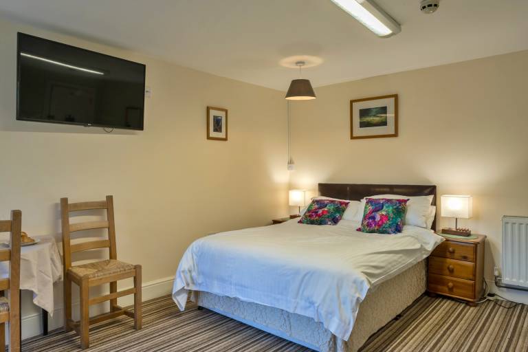 Cottage with garden & pool in Ilfracombe