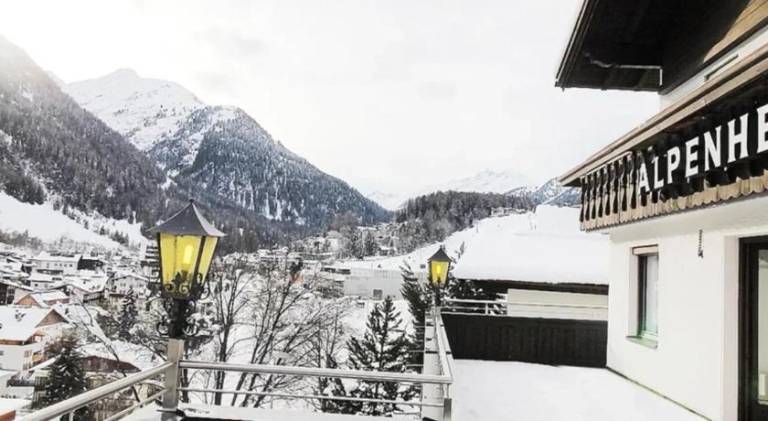 Pension Alpenheim in Sankt Anton am Arlberg