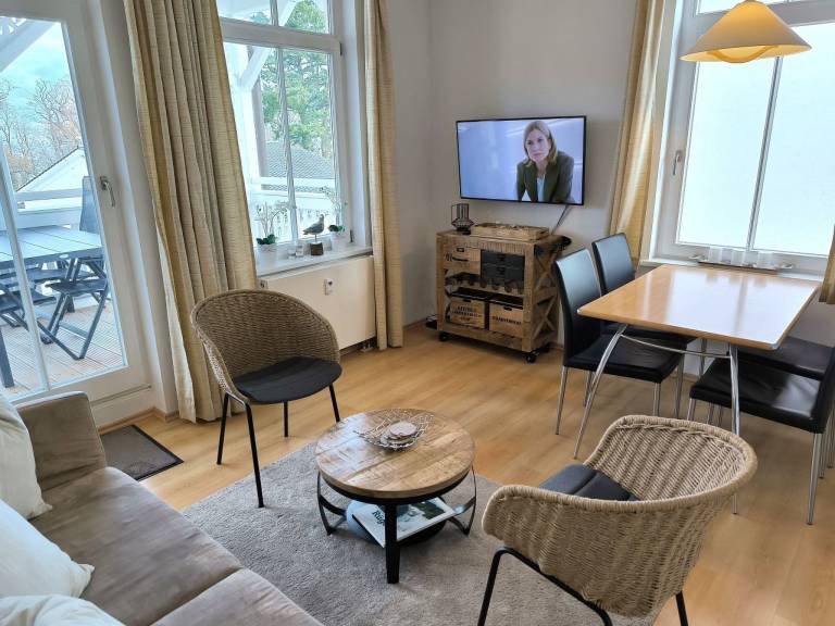 Holiday apartment with 2 rooms for 6 persons — photo 4