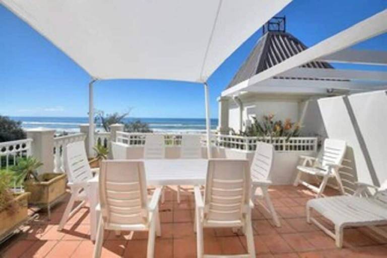 House  Surfers Paradise