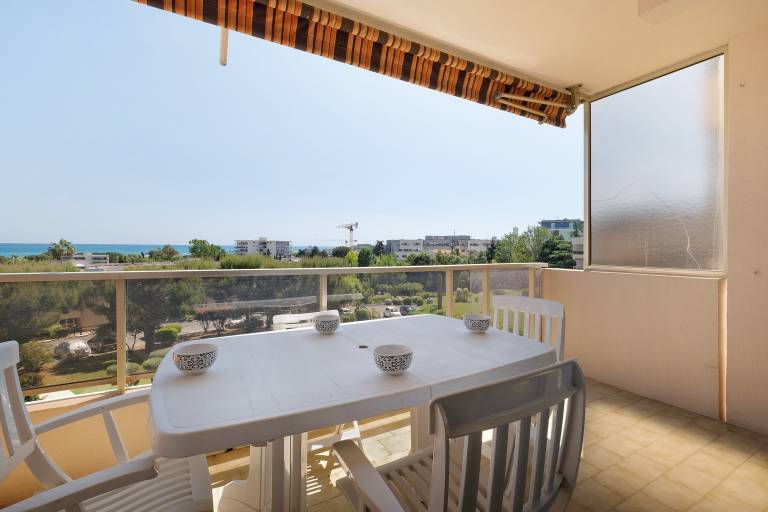 Wonderful apartment with terrace & pool | Pets are welcome in Biot
