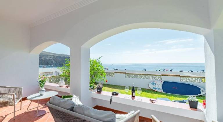 Vacation home with 4 rooms for 8 persons in Granada