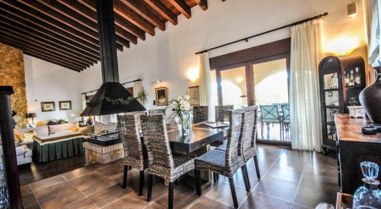 Beautiful villa with pool | Dogs allowed — photo 3