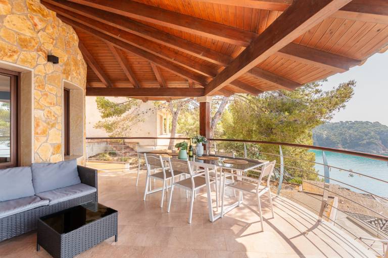 Villa with barbecue, patio & private pool | Mountain view — photo 2