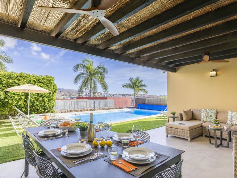 House with grill, garden & private pool — photo 3
