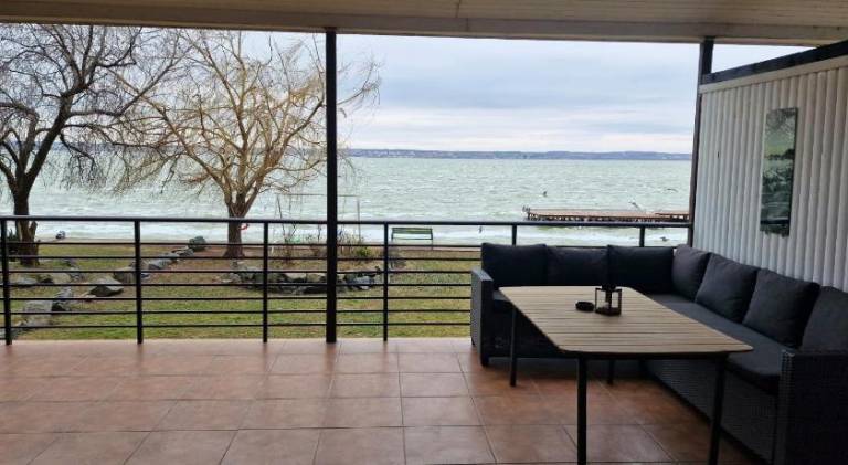 Apartment with terrace in Constanta