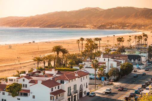 Holiday apartment | Near Santa Monica Pier in Santa Monica, CA