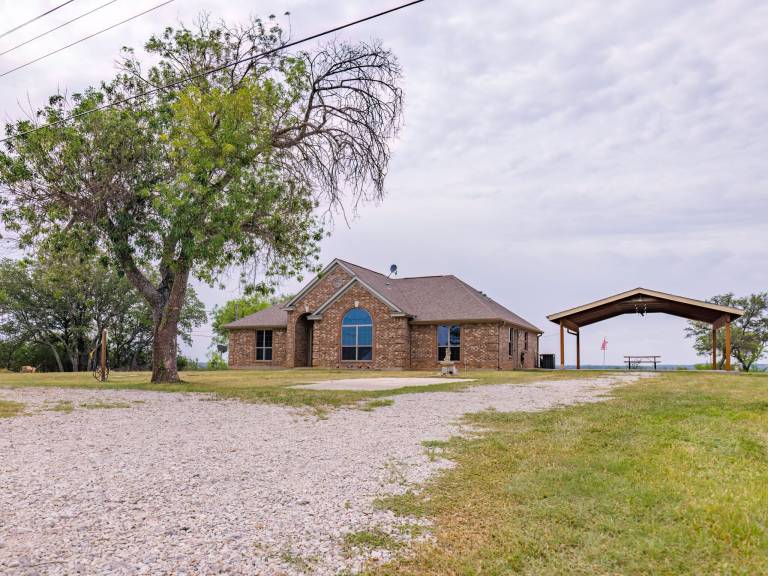 House  Brownwood