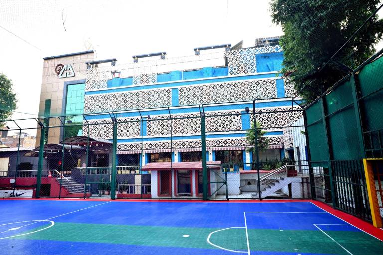 Citi Club Luxury Budget Hotel in Kanpur