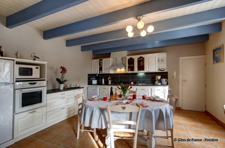 Gite with yard, patio & grill | Pet-friendly — photo 2