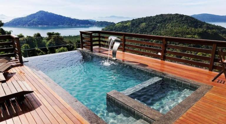 House with pool & jacuzzi — photo 5