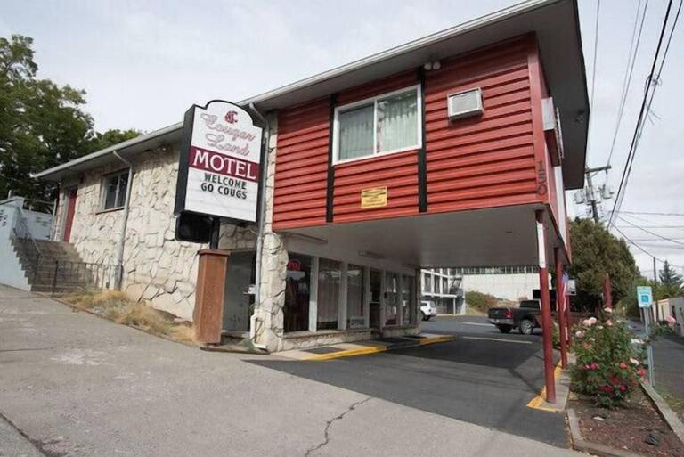 Cougar Land Motel — photo 5