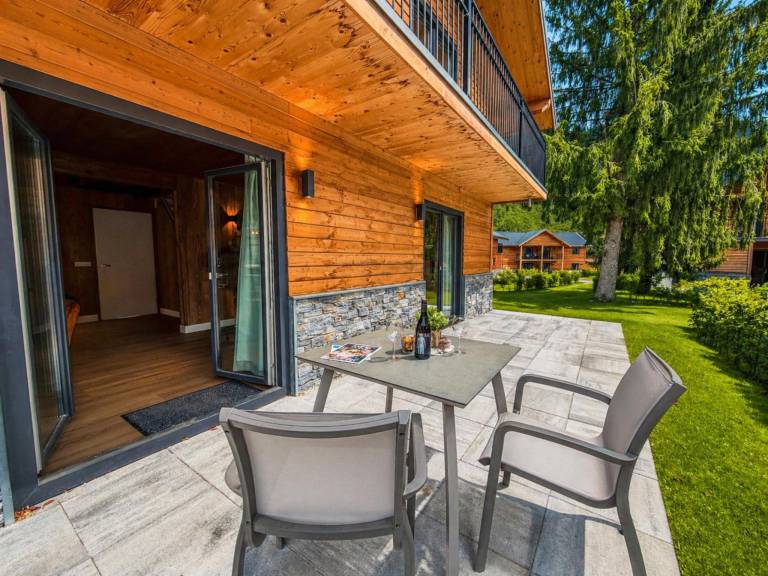 Luxury chalet with wellness and Alpine views — photo 3