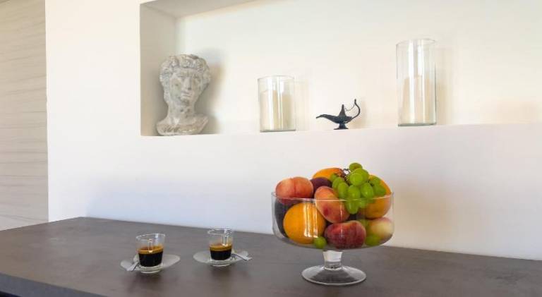 Apartment with terrace — photo 4