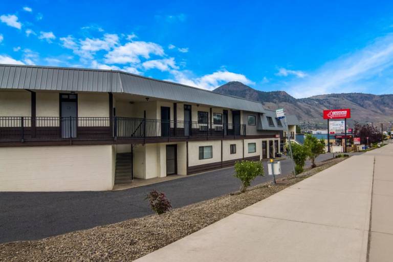 CANADAS BEST VALUE INN & SUITES KAMLOOPS in Kamloops, BC