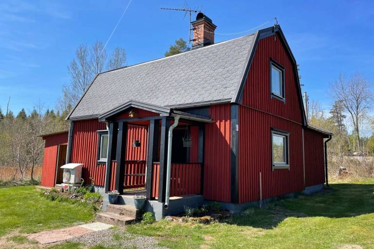 Vacation home with sauna & pool — photo 4