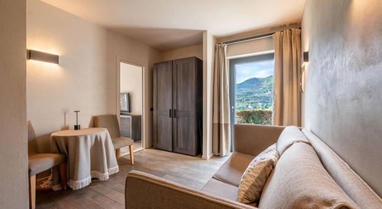 Rental apartment with pool in Camogli