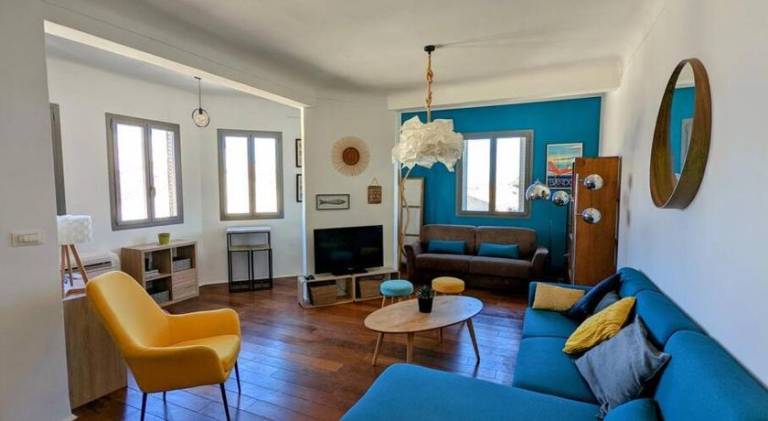 Loft 80m2 Bandol dernier etage a 100m plage, centre, port — photo 2