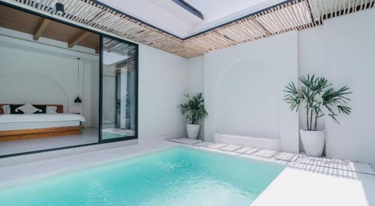 Wonderful villa with hot tub, private pool & patio | Good for workation | Dogs allowed in Canggu