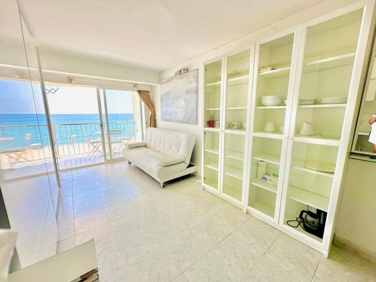 Holiday apartment with terrace | Next to the beach | Pet-friendly — photo 2