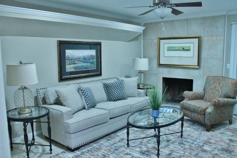 Condo McAlpine