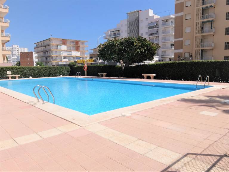 Wonderful holiday apartment with garden, patio & pool | Close to the beach | Dogs allowed — photo 2