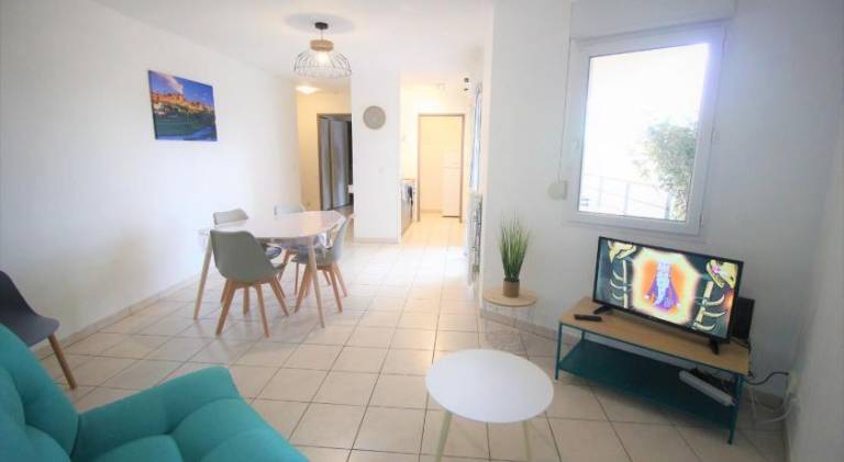 Tout confort ! Calme, Climatisation, Parking gratuit, Grande Terrasse, Ascenseur, Wifi — photo 2