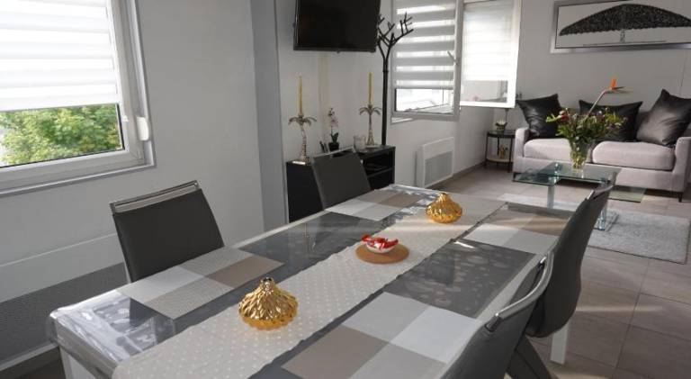 Rental apartment with 1 room for 6 persons — photo 4