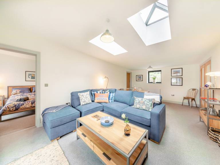 Family-friendly cottage with garden | River view | Dogs allowed — photo 3