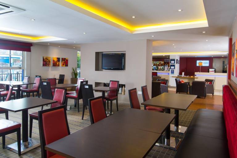 Holiday Inn Express Manchester - Salford Quays By IHG — photo 4