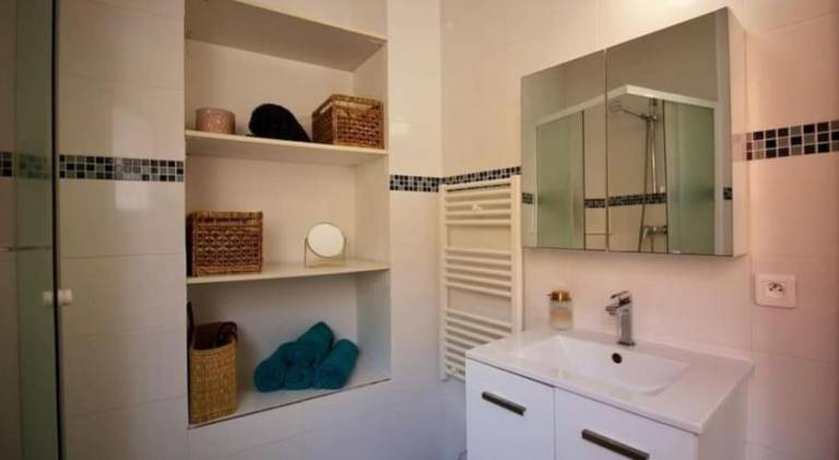 Apartment with 1 room for 4 persons — photo 2
