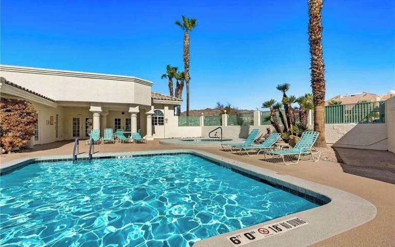 Condo Laughlin