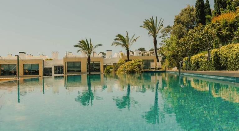 Pleasant apartment with pool | Pets are welcome — photo 3