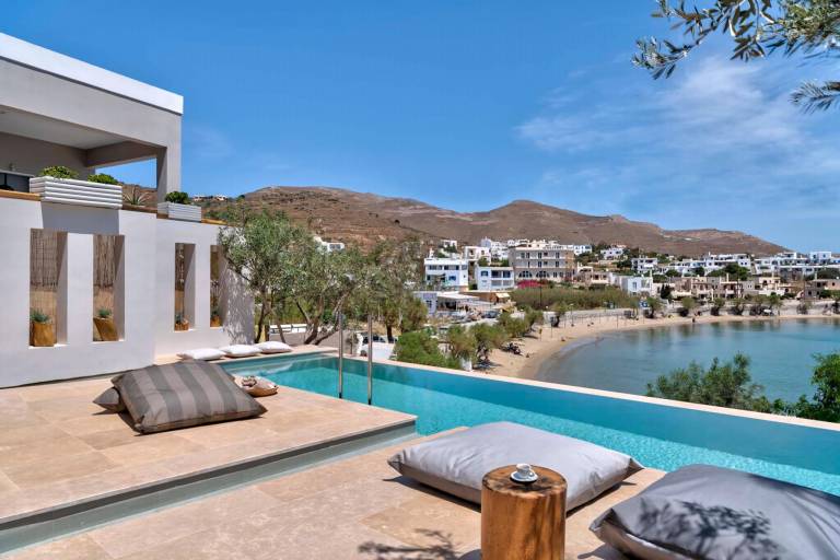 Villa  Megas Gialos