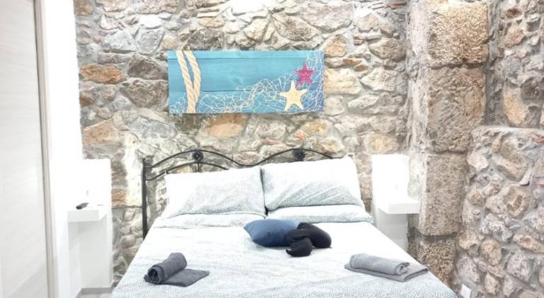 Holiday apartment with 1 room for 2 persons in Cefalù