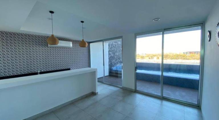 Holiday apartment with pool — photo 5