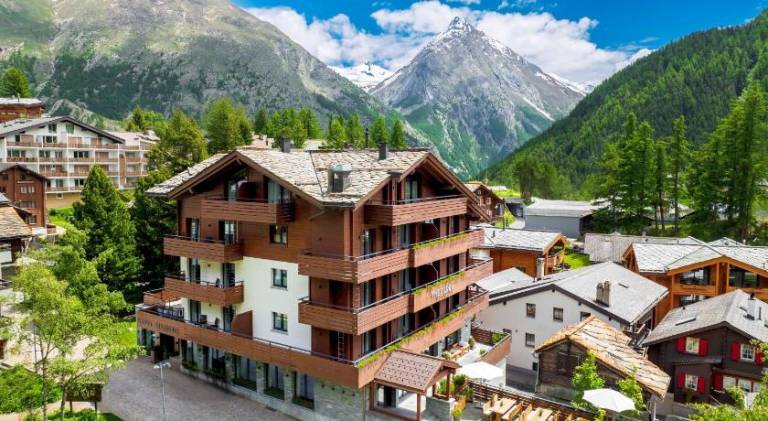 The Capra Saas-Fee — photo 3
