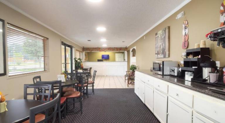 Deerfield Inn By Capital O Blytheville AR I55 — photo 2
